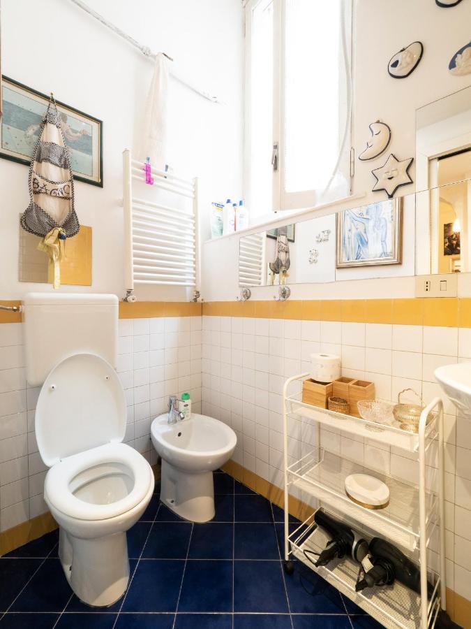 Central Apartment In Trastevere Rom Eksteriør billede